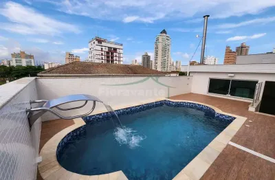 Casa com 4 quartos, Ponta da Praia, Santos - R$ 2.65 mi, Cod: 8842