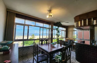 Apartamento com 3 quartos, Gonzaga, Santos - R$ 1.69 mi, Cod: 8879