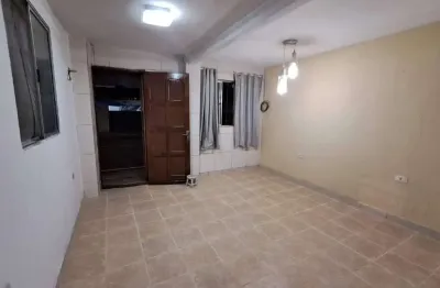 Casa com 2 quartos para alugar na Rua Rio Jaboatão, 256, Cordeiro, Recife