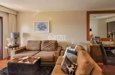 Apartamento em uma localização privilegiada, vista para jardim mauá e sol manhã e tarde.