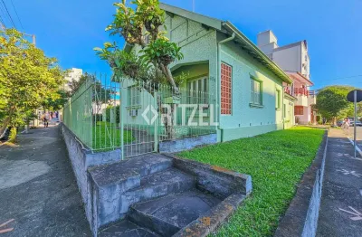 Casa comercial com 4 salas para alugar na Rua Osvaldo Aranha, 265, Pátria Nova, Novo Hamburgo