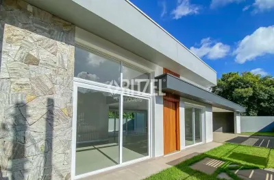 Casa plana com 3 suítes à venda próxima ao cei no centro de campo bom rs