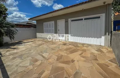 Casa com 3 quartos para alugar na Rua Olentino Vargas Câmara, 165, Feitoria, São Leopoldo