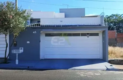 Casa padrao com 2 dormitorios e suite no Parque dos Flamboyant - Sao Carlos