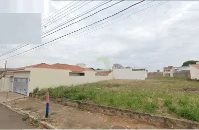 Terreno à venda no Planalto Paraíso, São Carlos  por R$ 405.000