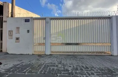 Casa a venda no bairro Portal do Sol em Sao Carlos: 3 dormitorios e churrasqueira!