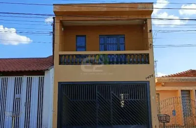 Linda Casa a Venda com Churrasqueira na Vila Boa Vista 1 em Sao Carlos