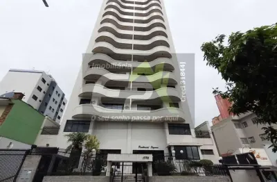 Apartamento de 3 dormitorios com suite no Centro de Sao Carlos