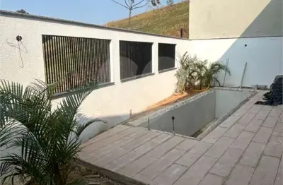 Casa com 3 quartos à venda em jardim belvedere - rj