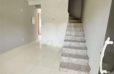Casa com 2 quartos à venda na Oito De Dezembro, Roma, Volta Redonda