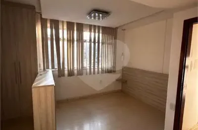 Apartamento com 2 quartos à venda na Tenente José Eduardo, Ano Bom, Barra Mansa