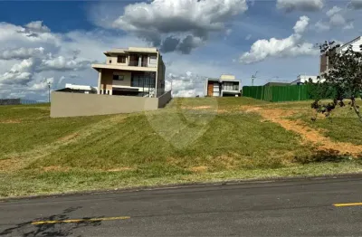 Terreno à venda na 3, Casa de Pedra, Volta Redonda