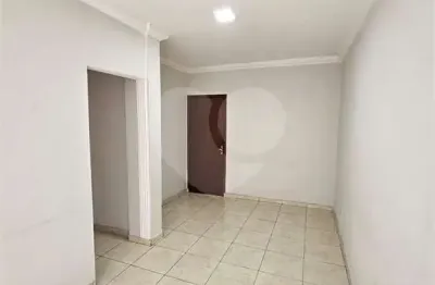 Apartamento com 2 quartos à venda na Retiro, Retiro, Volta Redonda
