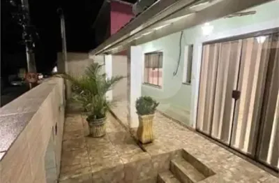 Casa com 3 quartos à venda na José Tavares Filho, São João, Barra do Piraí
