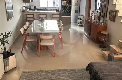 Casa com 3 quartos à venda na Rua G, 14, Jardim Belvedere, Volta Redonda