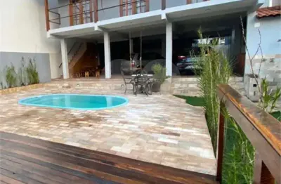 Casa com 3 quartos à venda em jardim belvedere - rj
