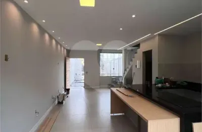Casa com 3 quartos à venda na A, Centro, Pinheiral