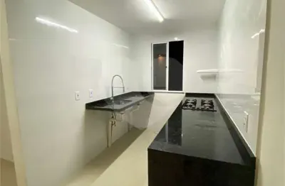 Apartamento com 2 quartos à venda na Avenida Manoel Garani, 500, Retiro, Volta Redonda