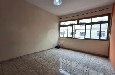 Apartamento com 2 quartos à venda na Dezessete De Julho, Aterrado, Volta Redonda