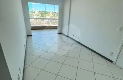 Apartamento com 3 quartos à venda na Nove De Abril, Aterrado, Volta Redonda