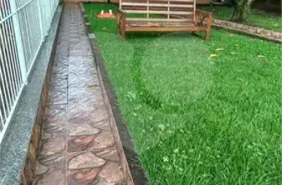Casa com 2 quartos à venda na Rúbens Simões, Santo Agostinho, Volta Redonda