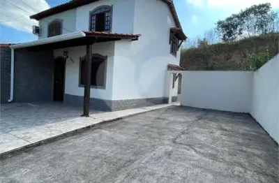 Casa com 2 quartos à venda em jardim belvedere - rj