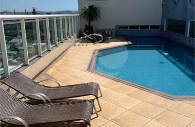 Apartamento com 3 quartos à venda na Rua Nove de Abril, S/N, Aterrado, Volta Redonda