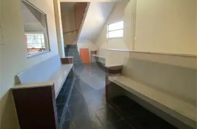 Sala comercial à venda no Centro, Barra Mansa 