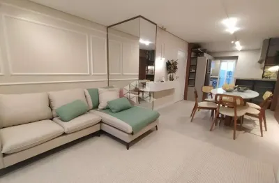 Apartamento a venda com 3 dormitórios, um suite e 108 m² privativos.