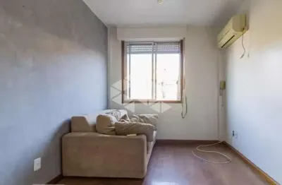 Apartamento com 02 dormitórios e 53m² privativos, no bairro camaquã