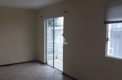 Kitnet com sacada à venda no bairro centro, em santa maria, rs.