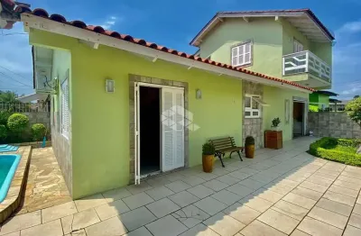 Casa com 3 quartos à venda na Ponche Verde - De 521 Ao Fim - Lado ÍMpar, 837, Jardim dos Lagos, Guaíba