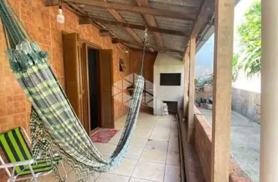 Casa com 3 quartos à venda na Amabílio De Souza Feijó, 371, Vila Augusta, Viamão