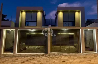 Casa com 3 dormitórios sendo 1 suíte com 163m² situado no bairro padre réus são leopoldo.