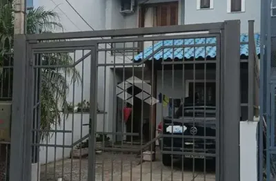 Casa com 3 quartos à venda na Rua Padre Roberto Landell de Moura, 161, Hípica, Porto Alegre