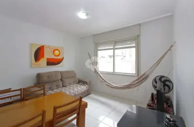 Apartamento 02 dormitórios no bairro santana, em porto alegre