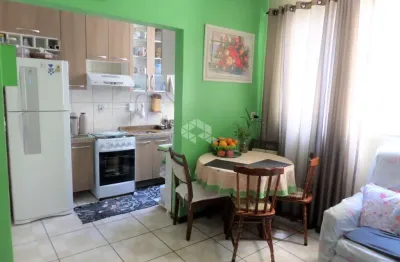 Apartamento bairro santo antônio em porto alegre, de 2 dormitórios, reformado