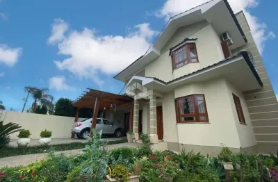 Casa com 3 quartos à venda na Berlim, 49, Jardim Europa, Santa Cruz do Sul