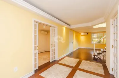 Casa em condominio com 03 dormitórios - bairro tristeza