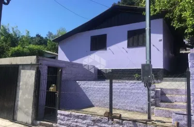 Casa com 3 quartos à venda na João De Barros, 455, Arroio Grande, Santa Cruz do Sul