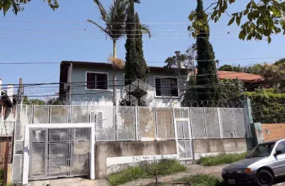 Casa com 3 quartos à venda na Rua dos Caiaguais, 207, Espírito Santo, Porto Alegre