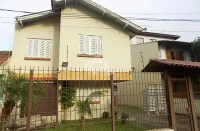 Casa residencial 03 quartos à venda no bairro cavalhada porto alegre