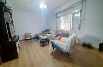 Excelente apto 3 quartos com suíte e vaga de garagem no bairro vila ipiranga ao lado da avenida do forte.