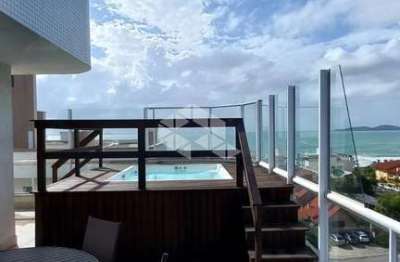 Apartamento duplex com quatro quartos em quatro ilhas bombinhas sc