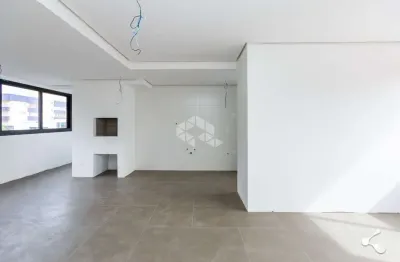 Apartamento de dois dormitórios com duas garagens, no menino deus