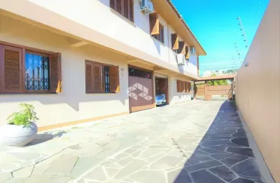 Casa em condomínio fechado com 3 quartos à venda na Rua Padre João Batista Reus, 2214, Tristeza, Porto Alegre