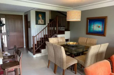 Casa em condomínio 3 dormitórios com vista incrível na vila assunção