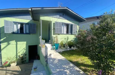 Casa com 3 quartos à venda na Farroupilha, 286, Goiás, Santa Cruz do Sul