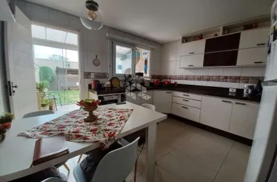 Ótimo sobrado 2 suítes, 2 vagas com 86,10m² bairro nossa senhora das graças
