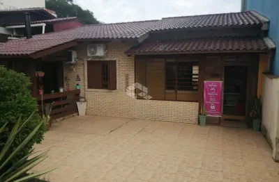 Casa com 3 quartos à venda na Rua Tenente Ary Tarrago, 1000, Jardim Itu Sabará, Porto Alegre